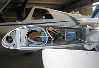 Ballast et starter xenon HID sur la nervure du MCR 4S